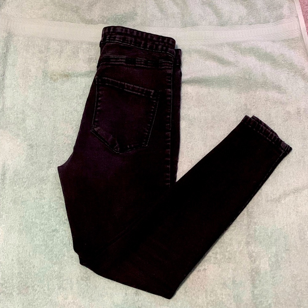 Black Skinny Ankle Jeans size 6